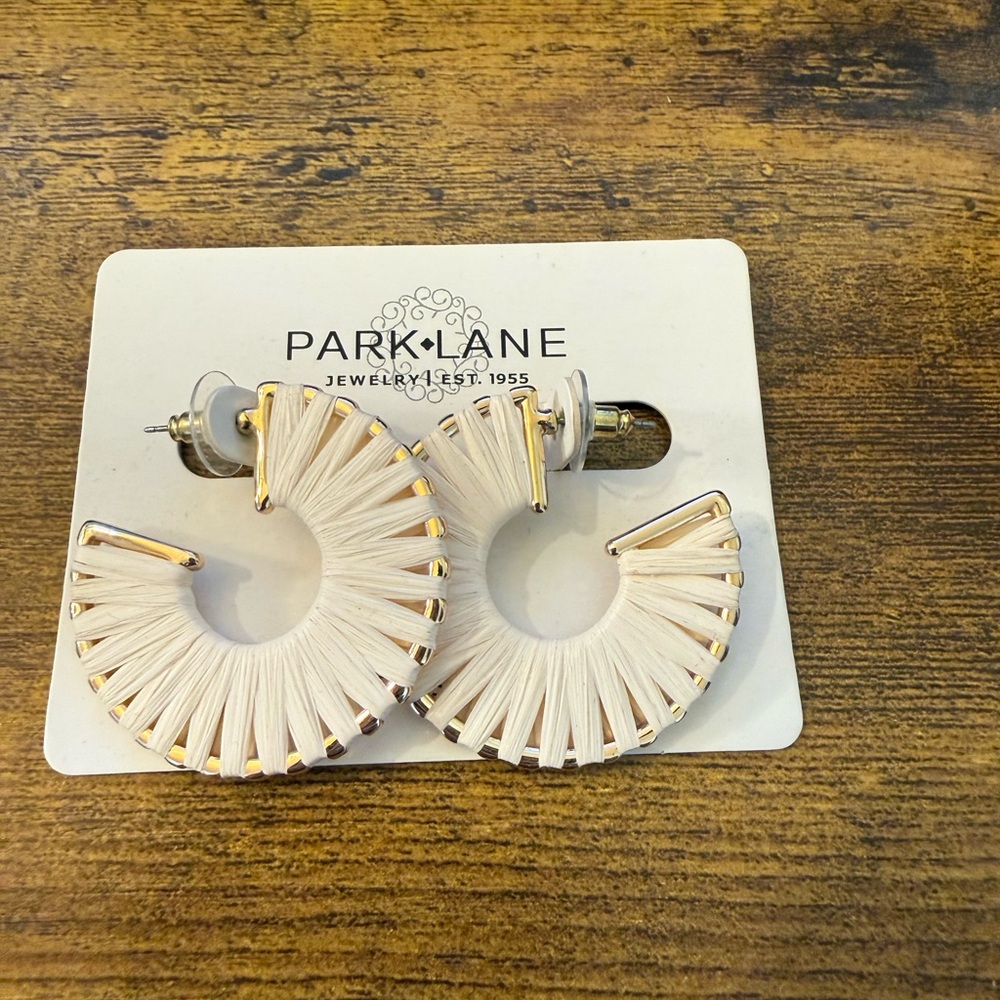 Park Lane Cream Wrapped Hoop Earrings with Gold Accents - Picture 4 of 4